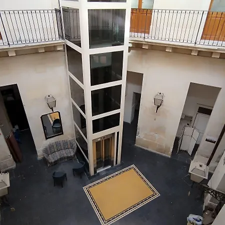 Le Due Sicilie-guest House 4* Szirakúza